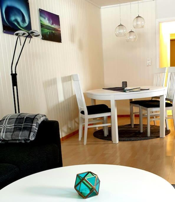 Spacious Apartment On Kvaloya Kvaloysletta エクステリア 写真